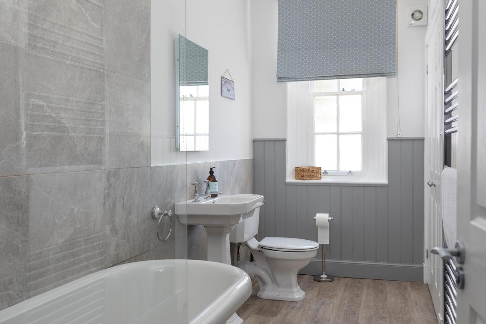 Laundry Cottage: Drumlanrig Castle Thornhill  Exterior photo